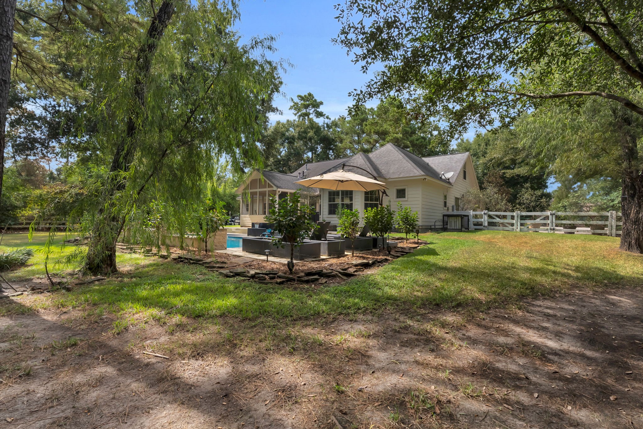 11716 Great Oak Boulevard Property Photo 39