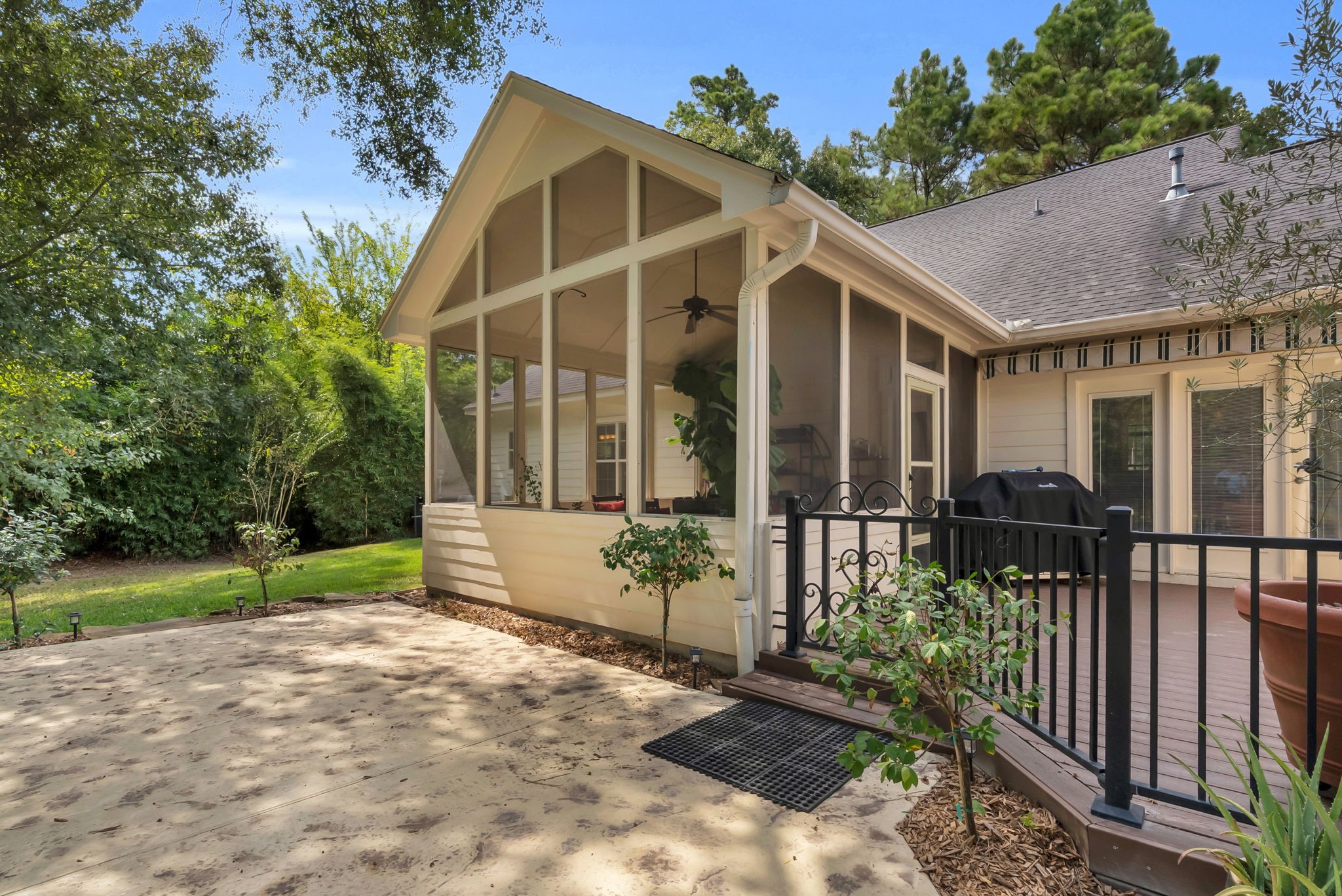 11716 Great Oak Boulevard Property Photo 43