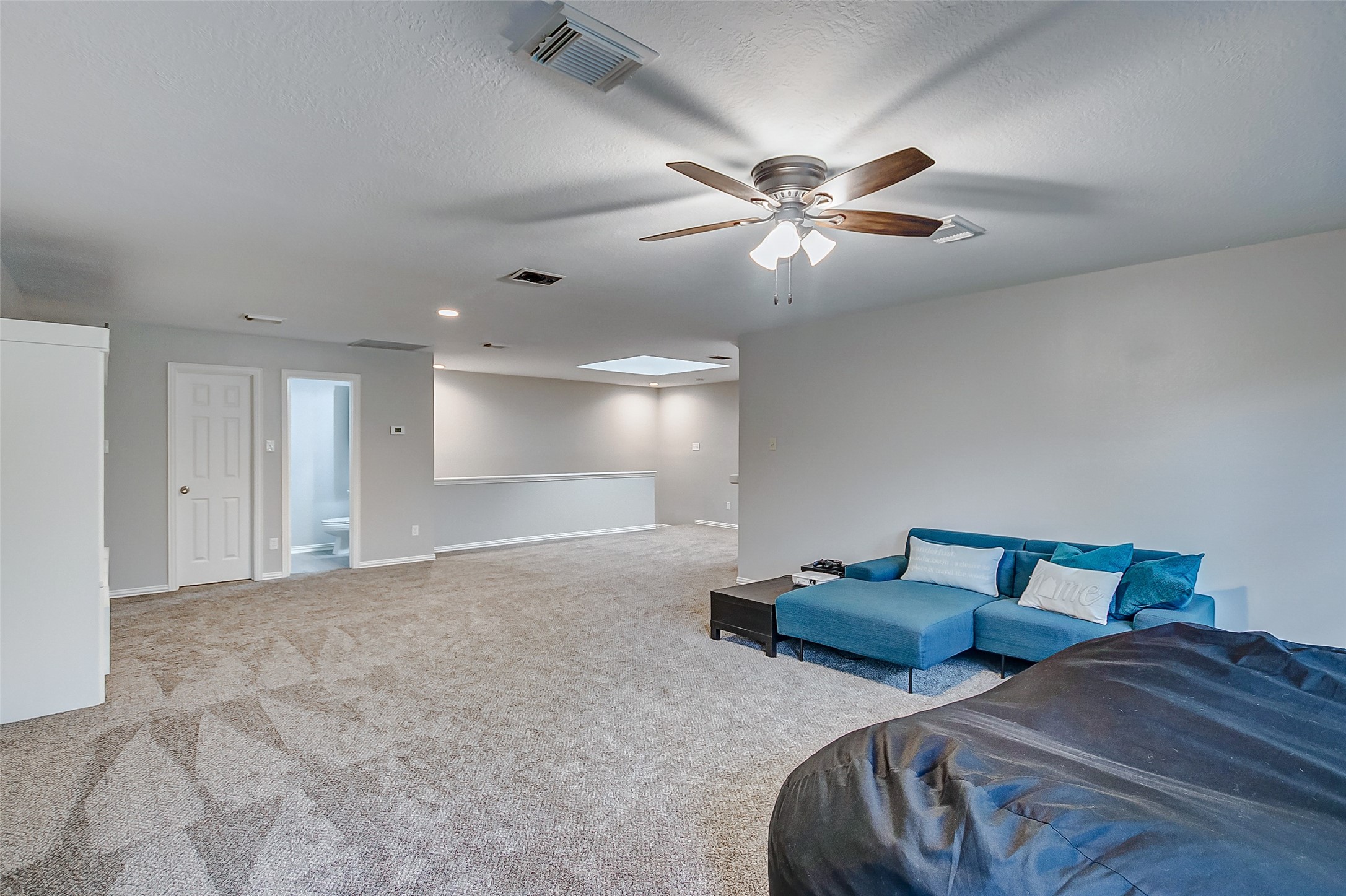 18207 Red Eagle Court Property Photo 33