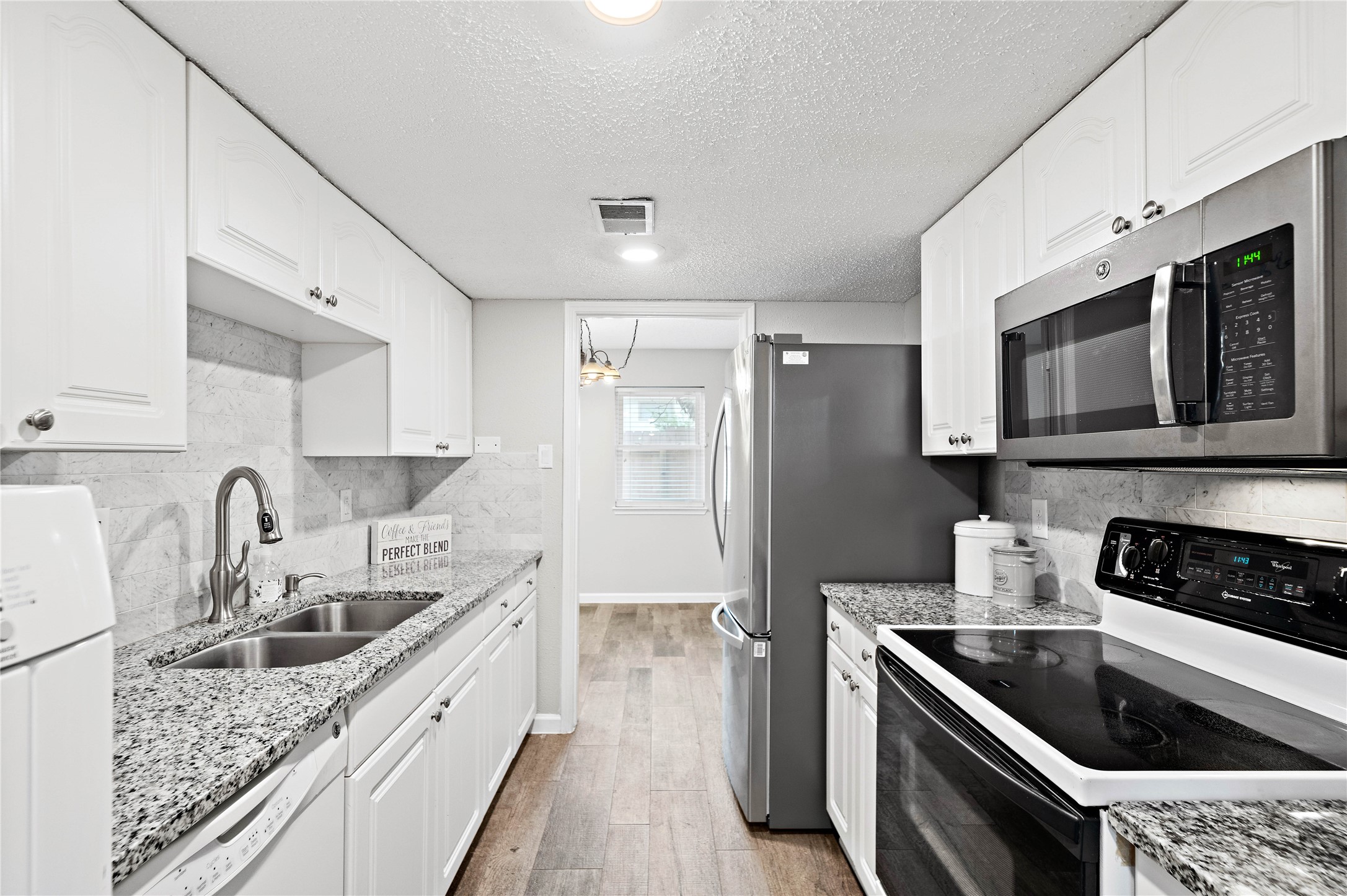 14256 Misty Meadow Lane Property Photo 11