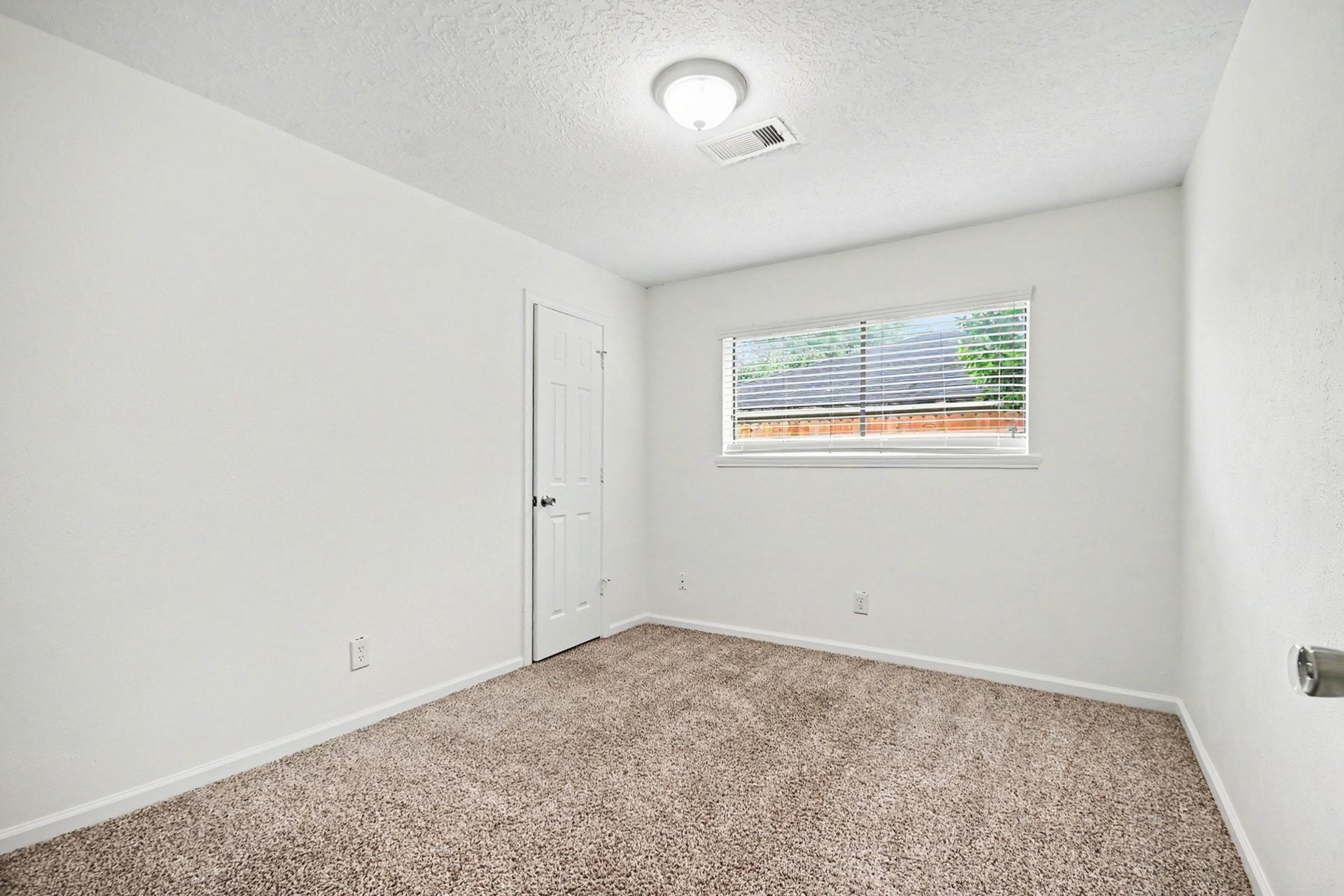 1227 Mission Drive Property Photo 18