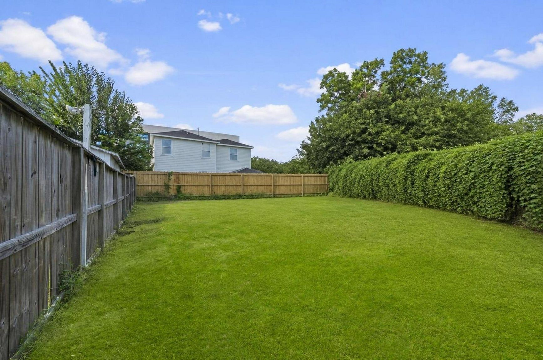 3514 Mcilhenny Street Property Photo 1