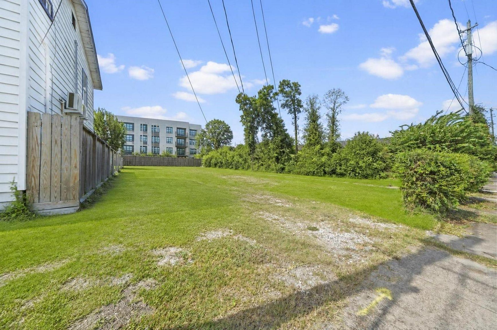 3514 Mcilhenny Street Property Photo 4