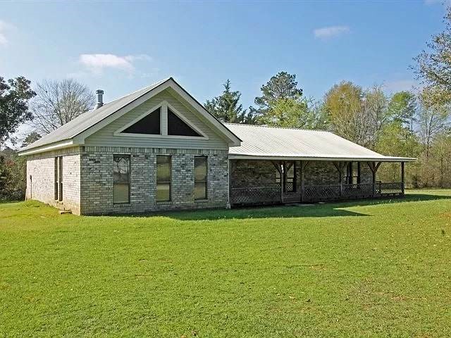943 State Highway 103 W Property Photo 1