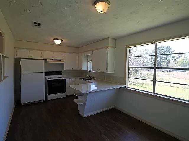 943 State Highway 103 W Property Photo 29