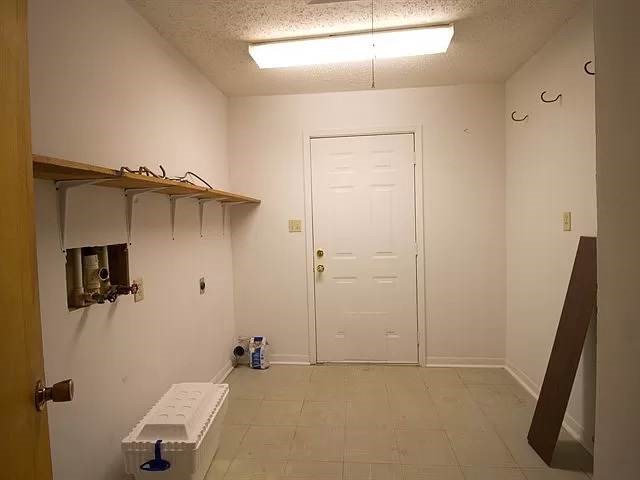 943 State Highway 103 W Property Photo 35