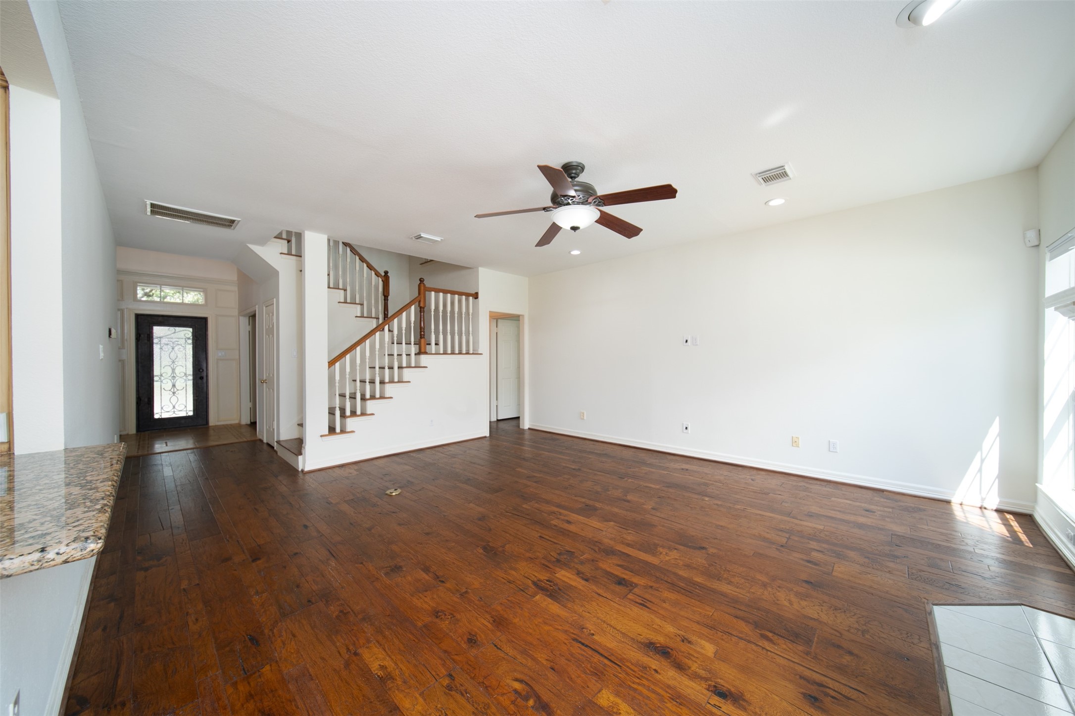 3815 Hogan Court Property Photo 10
