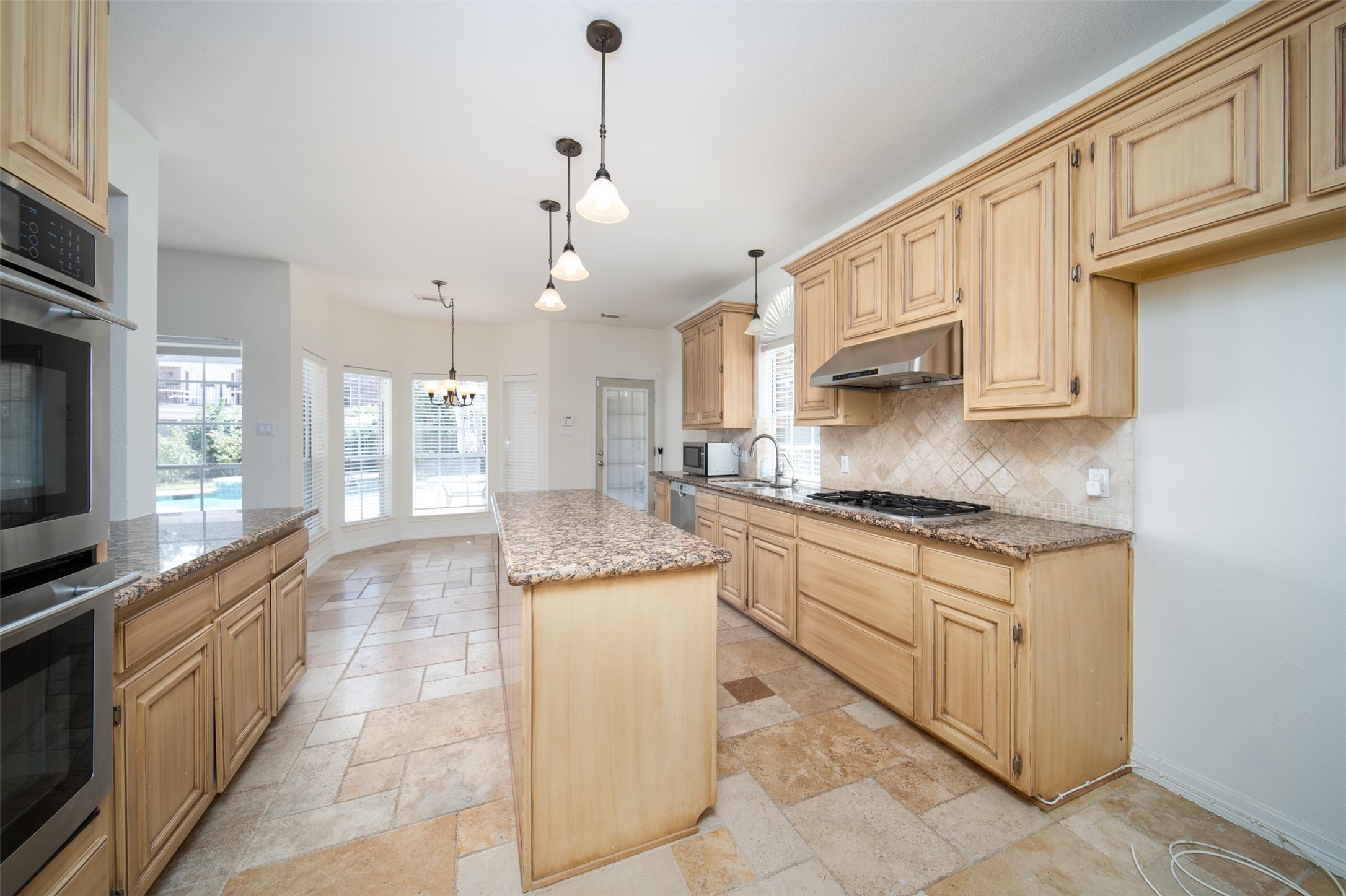 3815 Hogan Court Property Photo 13