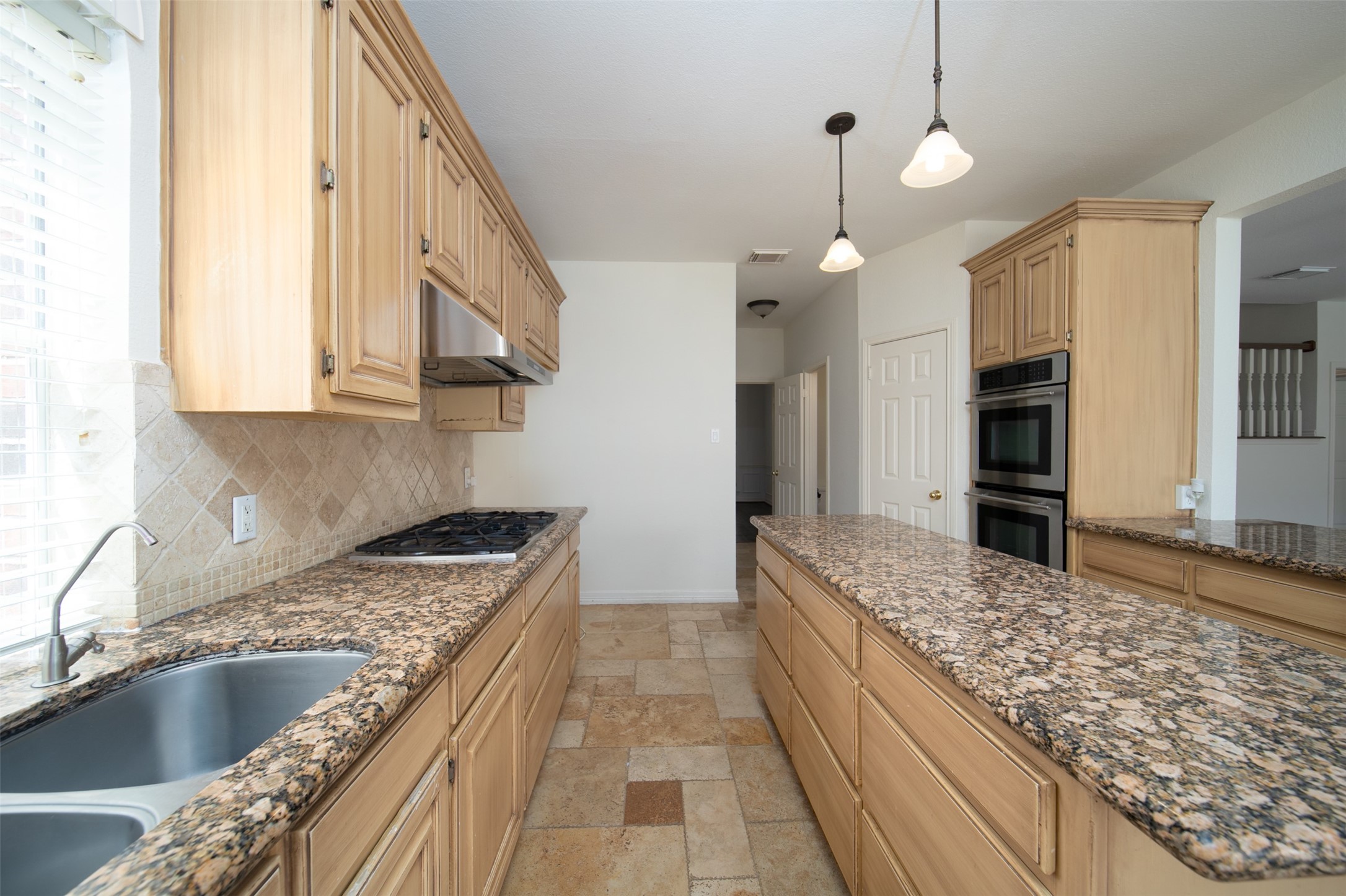 3815 Hogan Court Property Photo 14