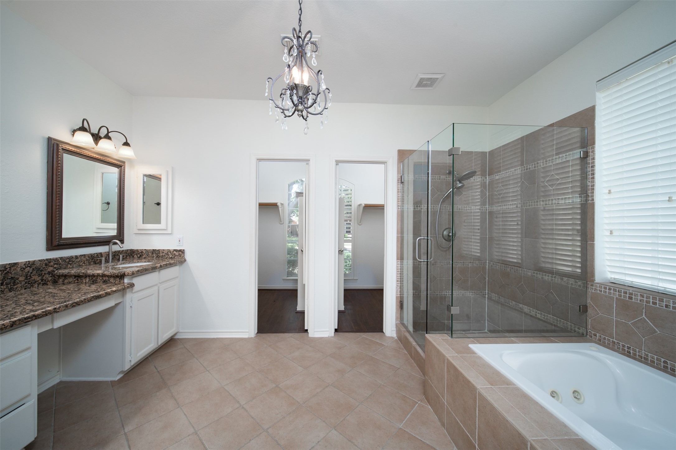 3815 Hogan Court Property Photo 19