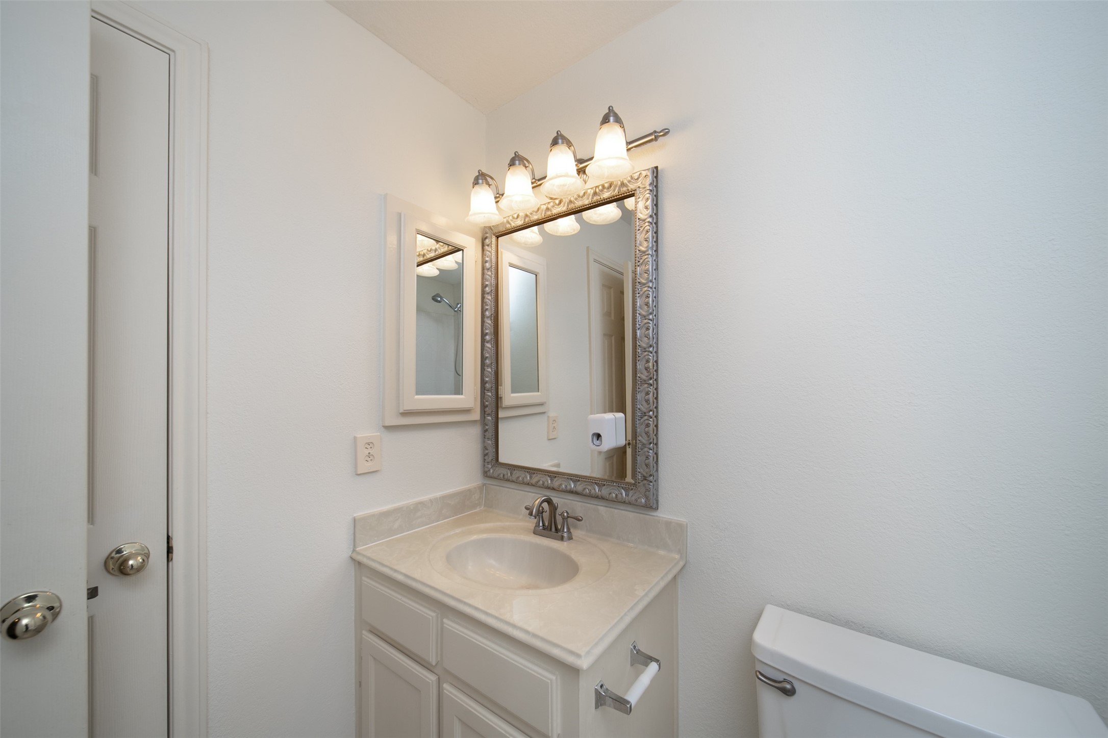 3815 Hogan Court Property Photo 33