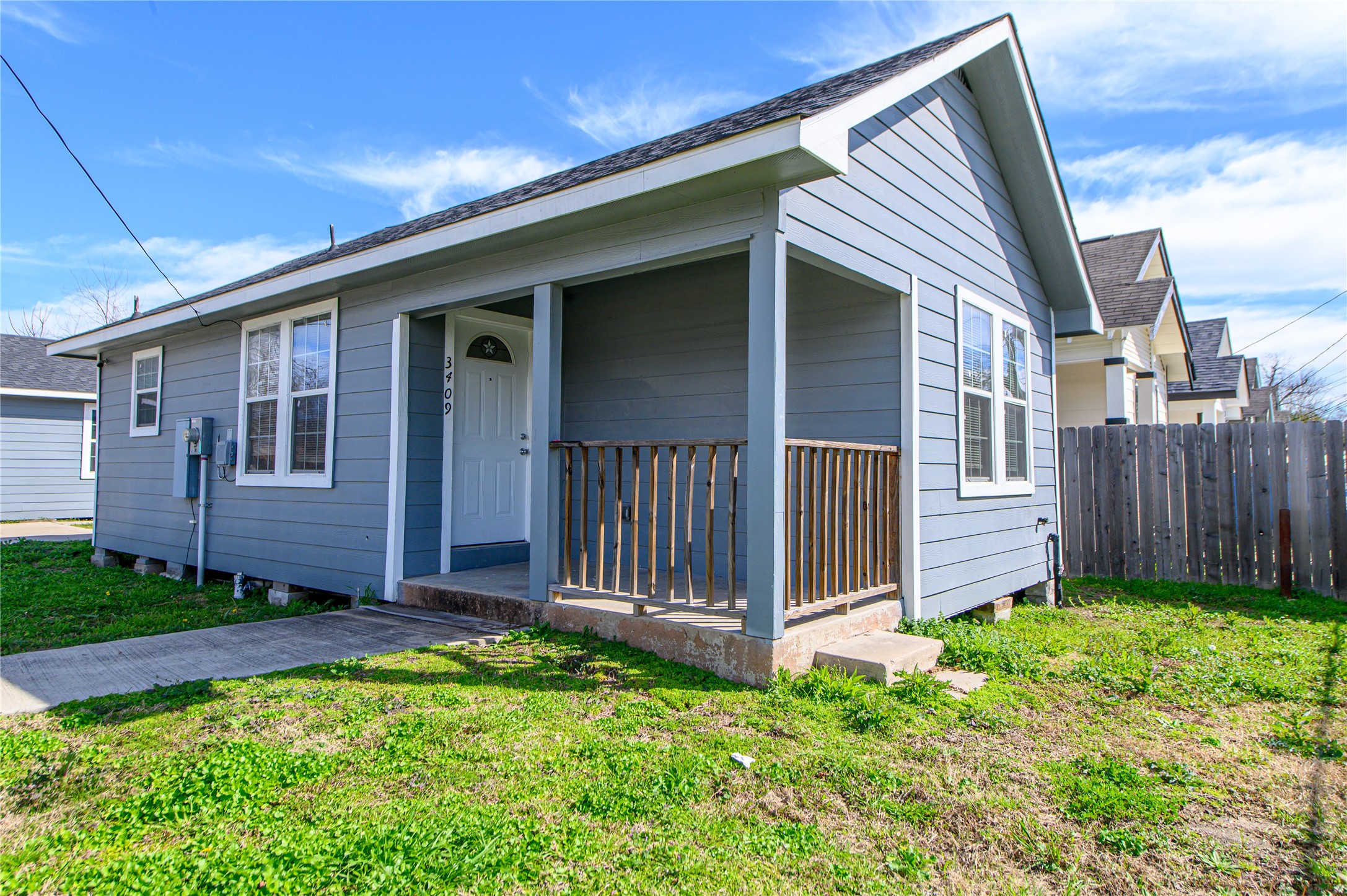 3409 Simmons Street Property Photo 2
