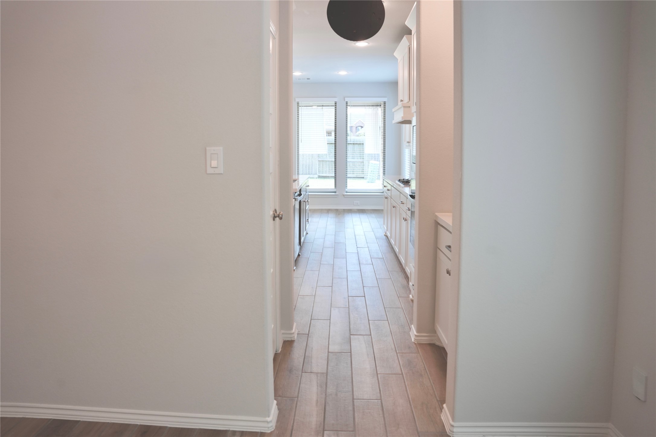 24727 Tanoureen Drive Property Photo 13