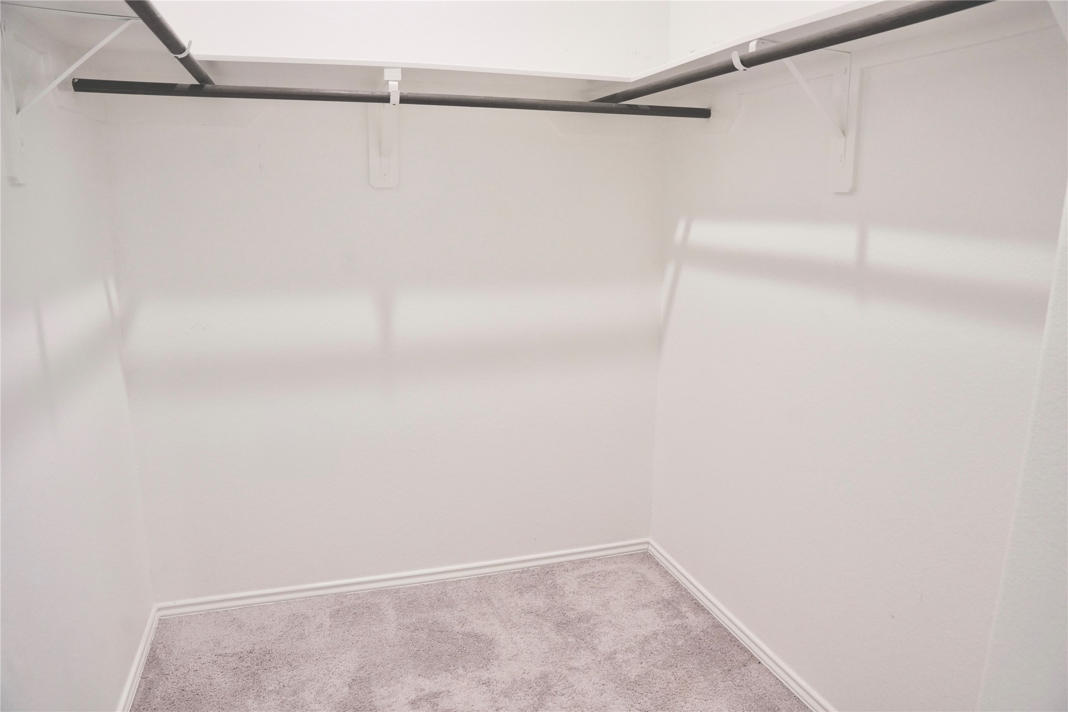 24727 Tanoureen Drive Property Photo 30