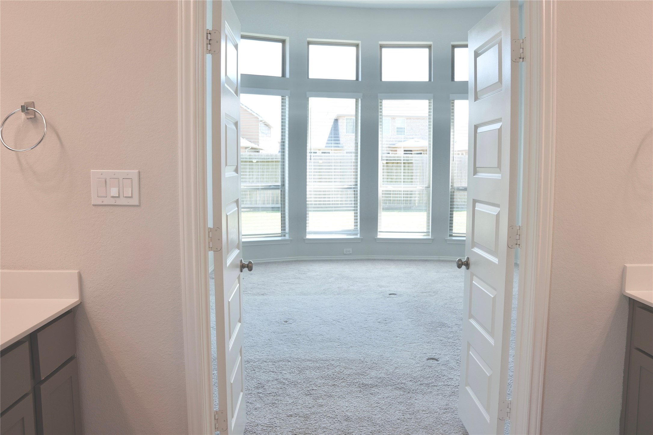 24727 Tanoureen Drive Property Photo 31