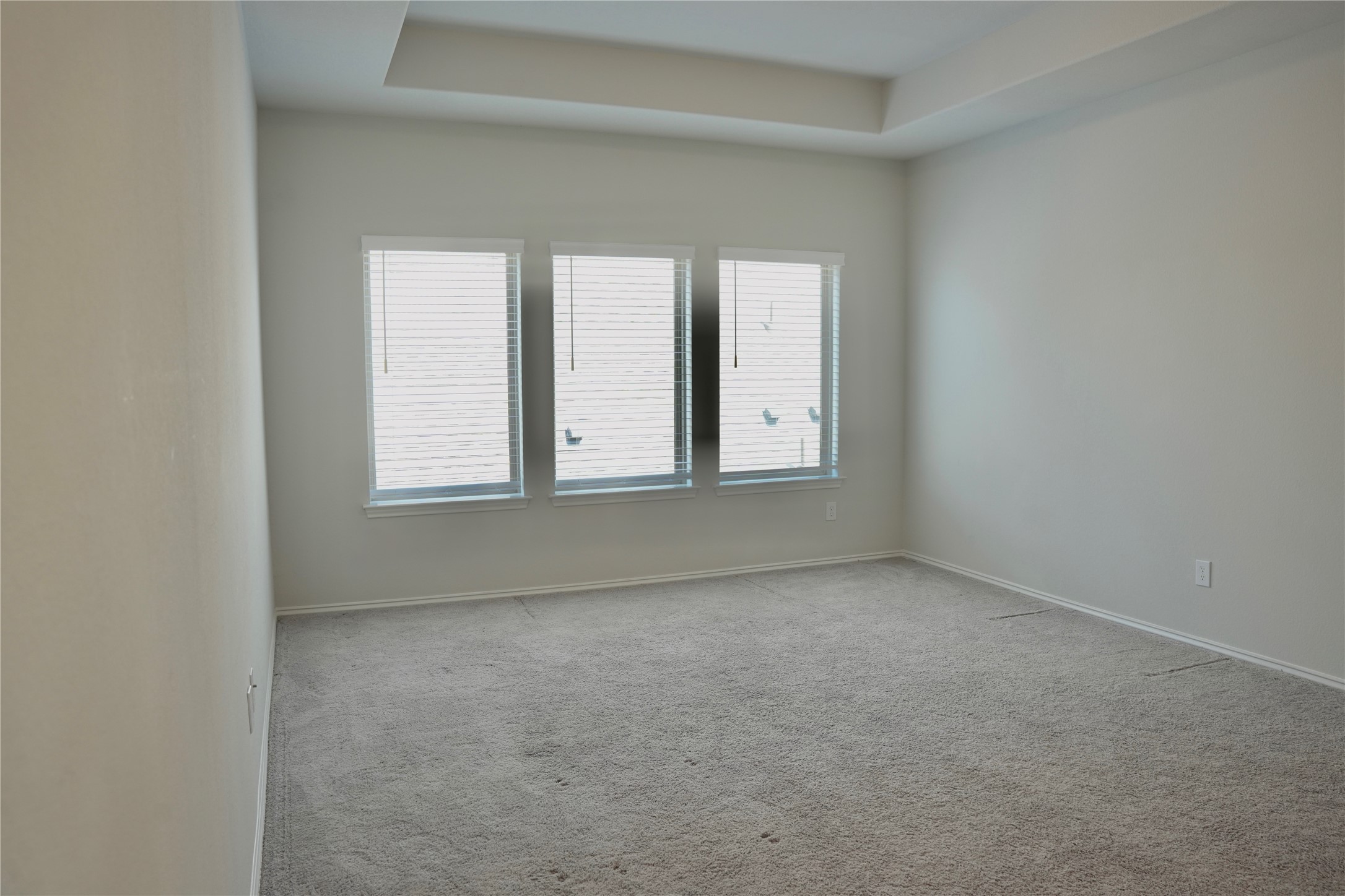 24727 Tanoureen Drive Property Photo 35