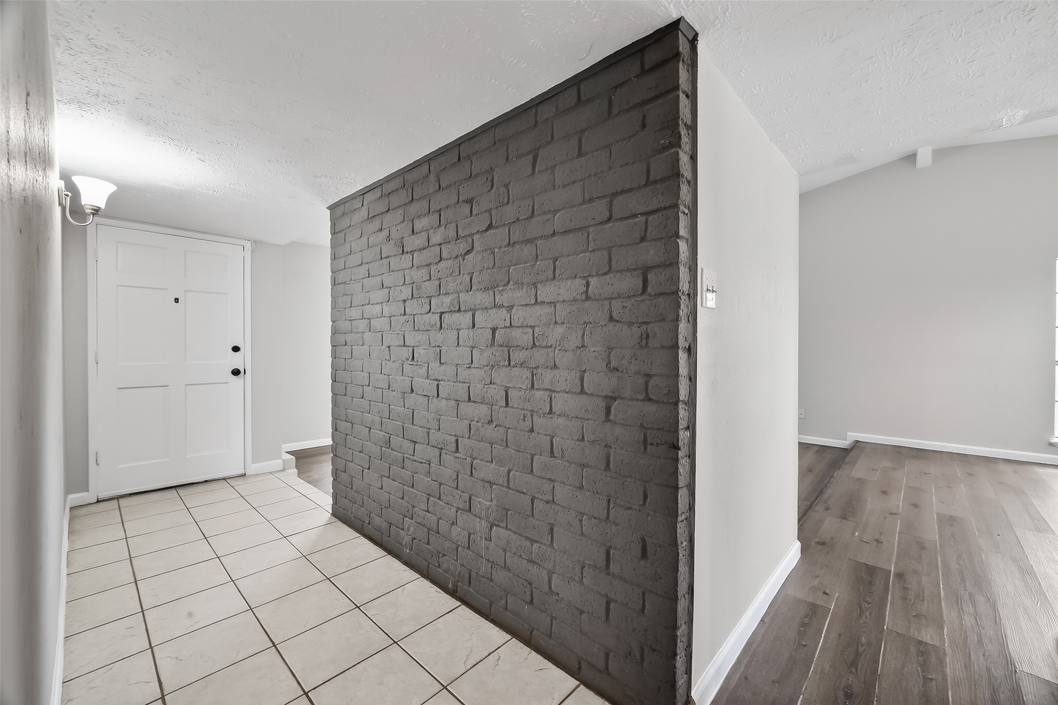 14034 Lourdes Drive Property Photo 7