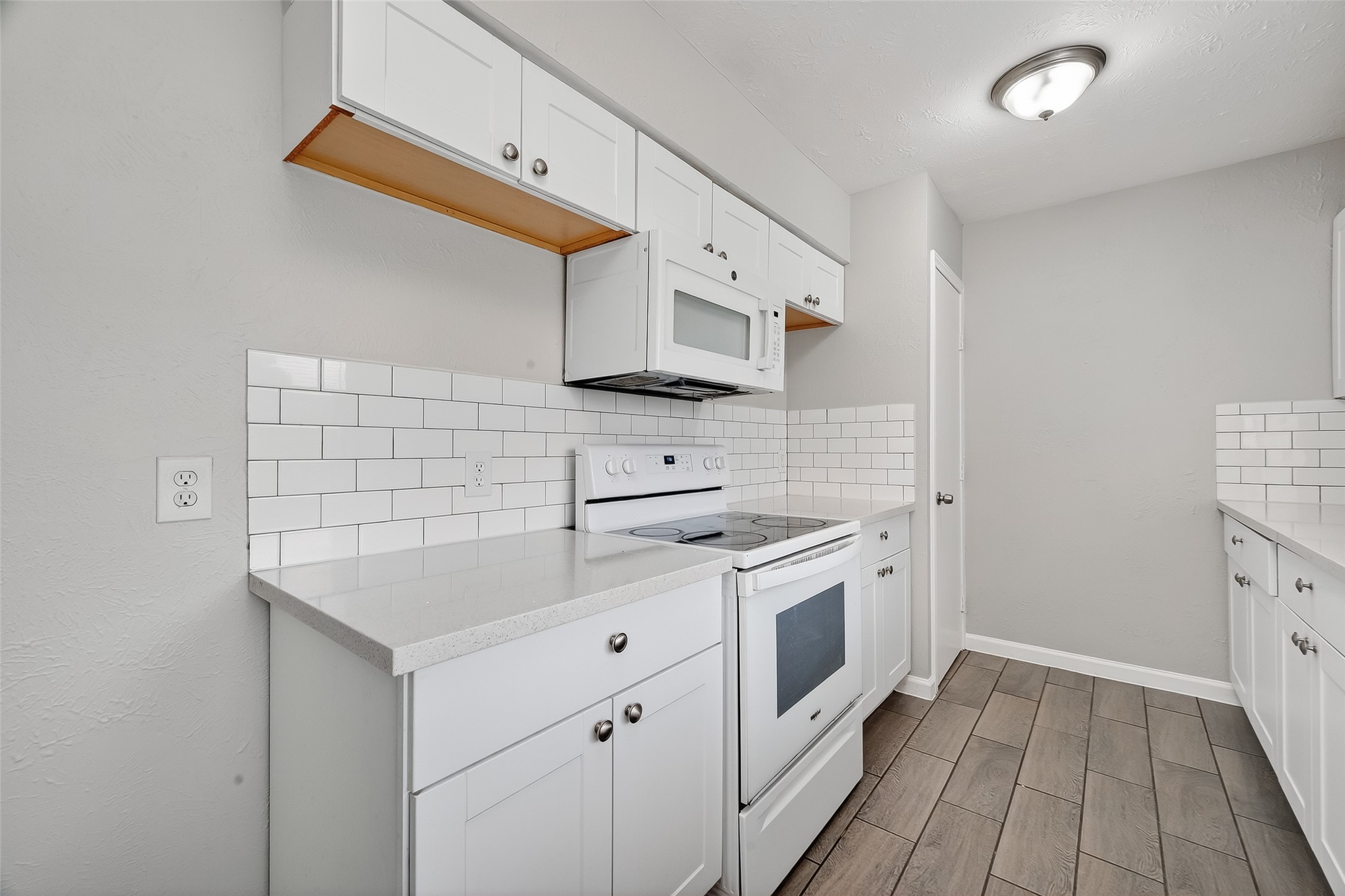 14034 Lourdes Drive Property Photo 15