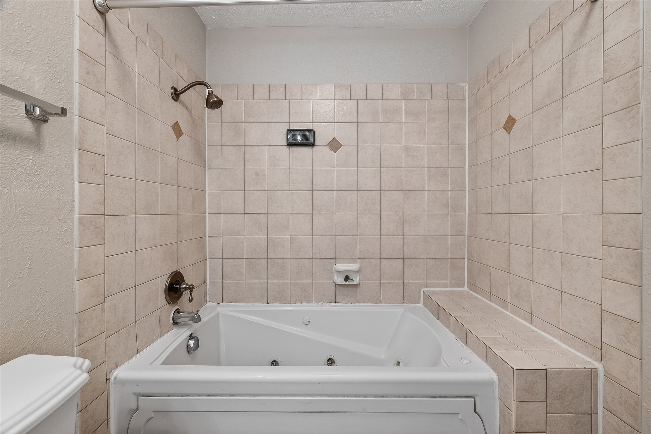 14034 Lourdes Drive Property Photo 27