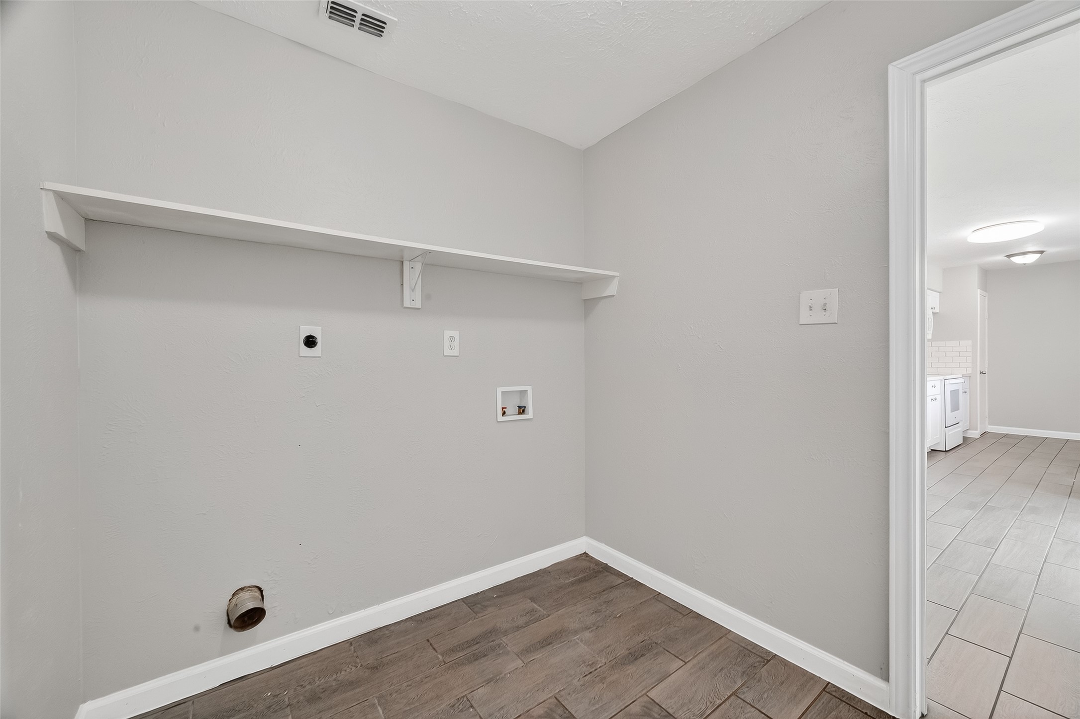 14034 Lourdes Drive Property Photo 29
