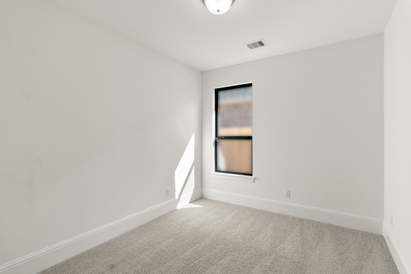 18611 Sweet Basil Drive Property Photo 30