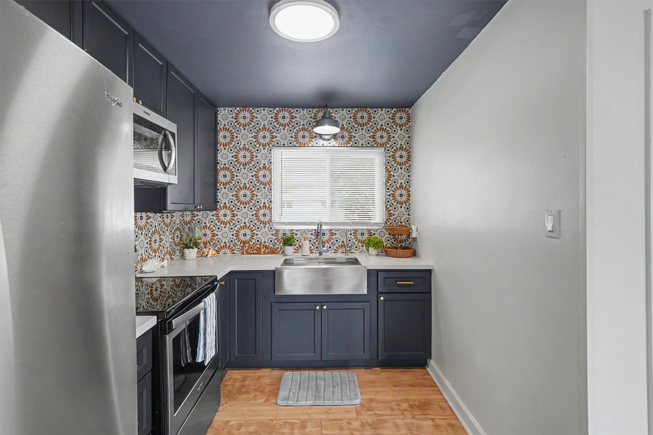 370 Ling Street Property Photo 10