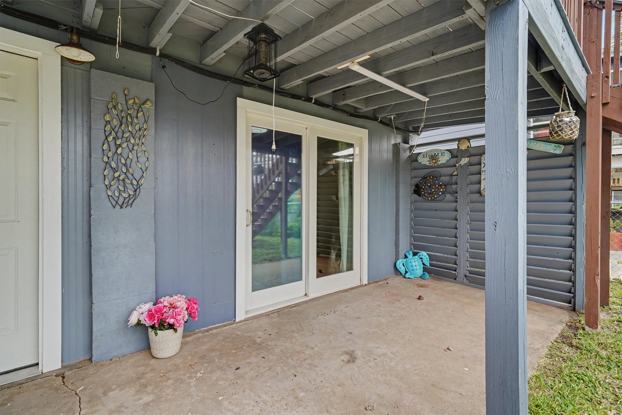 370 Ling Street Property Photo 17