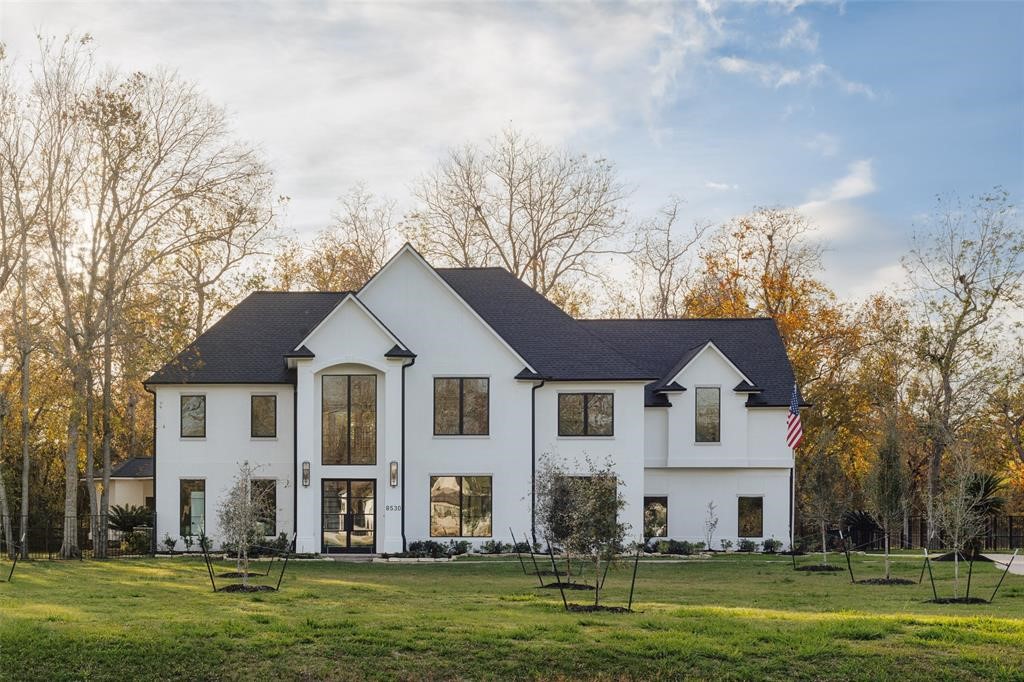 8530 Halls Retreat Court Property Photo 1
