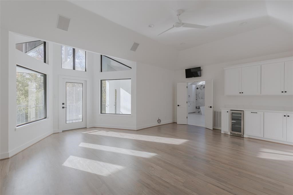 8530 Halls Retreat Court Property Photo 16