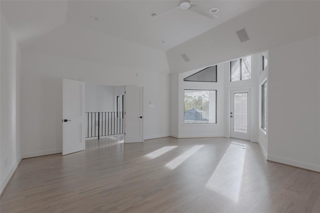 8530 Halls Retreat Court Property Photo 17
