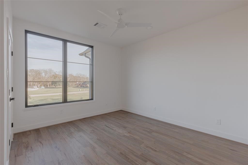 8530 Halls Retreat Court Property Photo 28