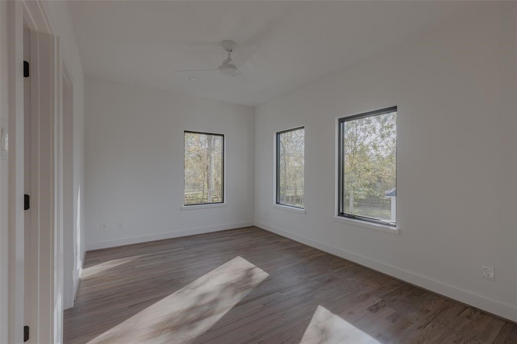 8530 Halls Retreat Court Property Photo 29