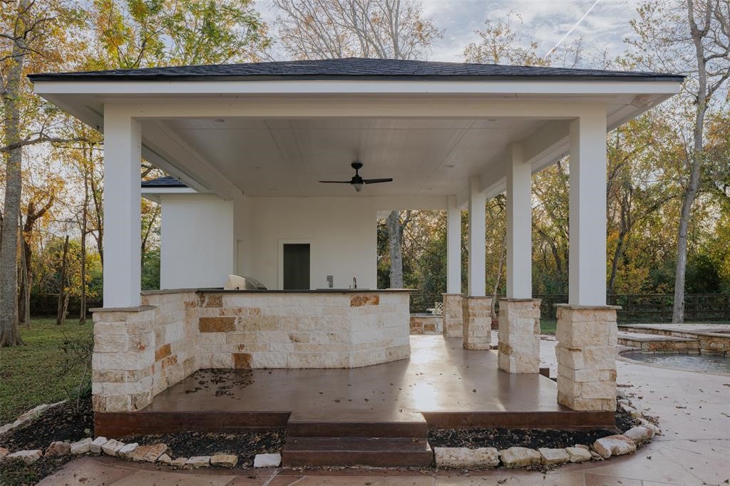 8530 Halls Retreat Court Property Photo 36