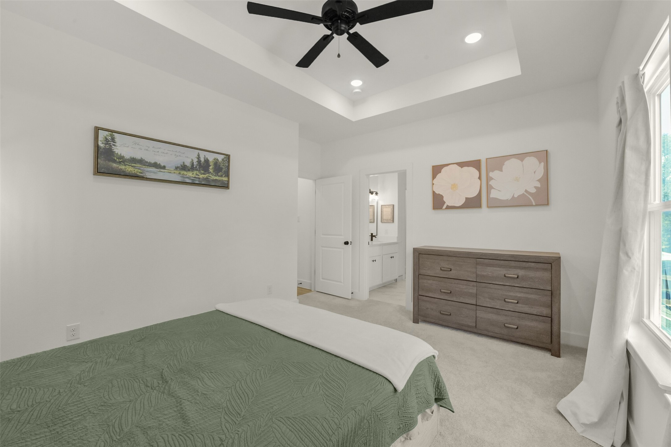 9525 Beckley Street Property Photo 14