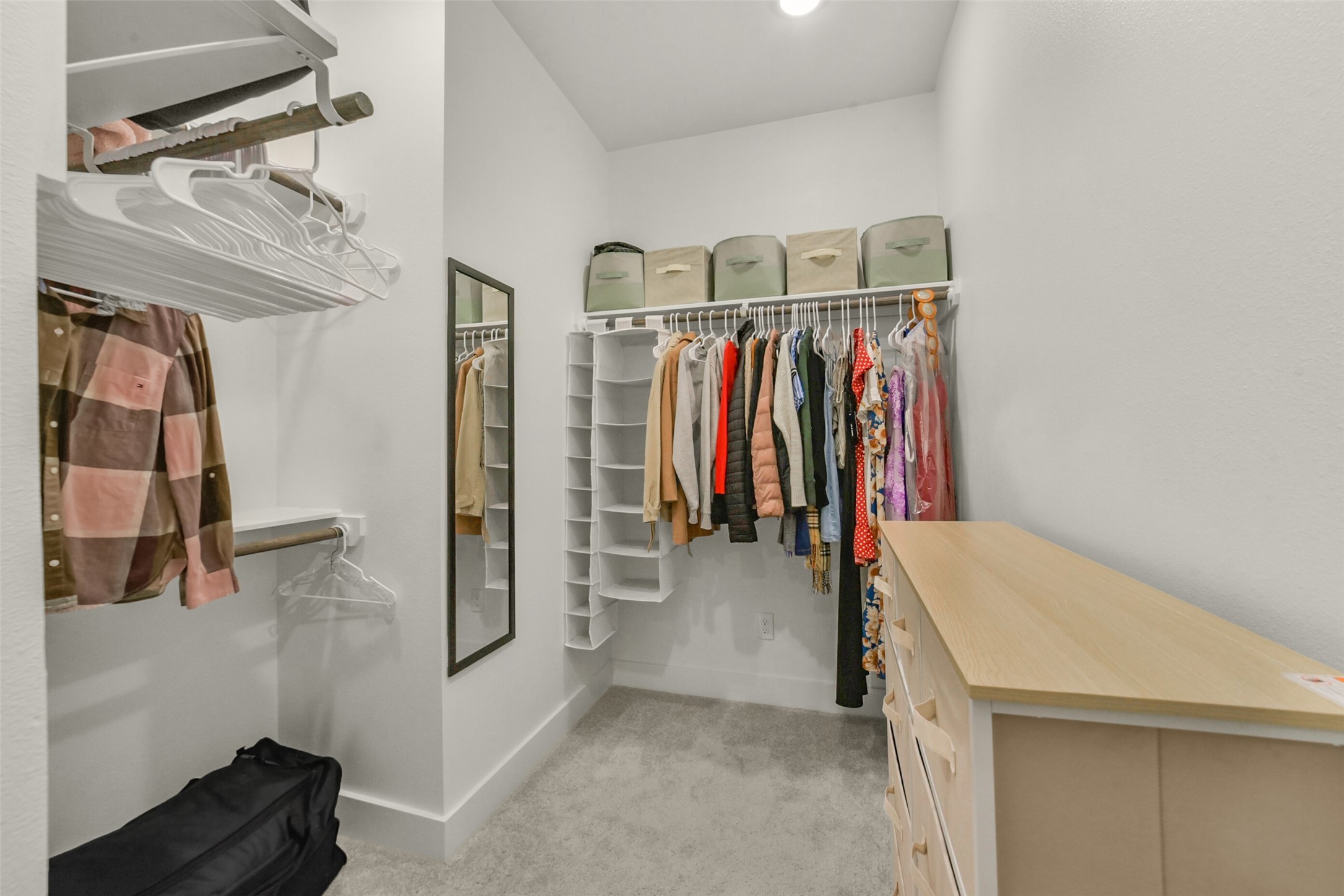 9525 Beckley Street Property Photo 18