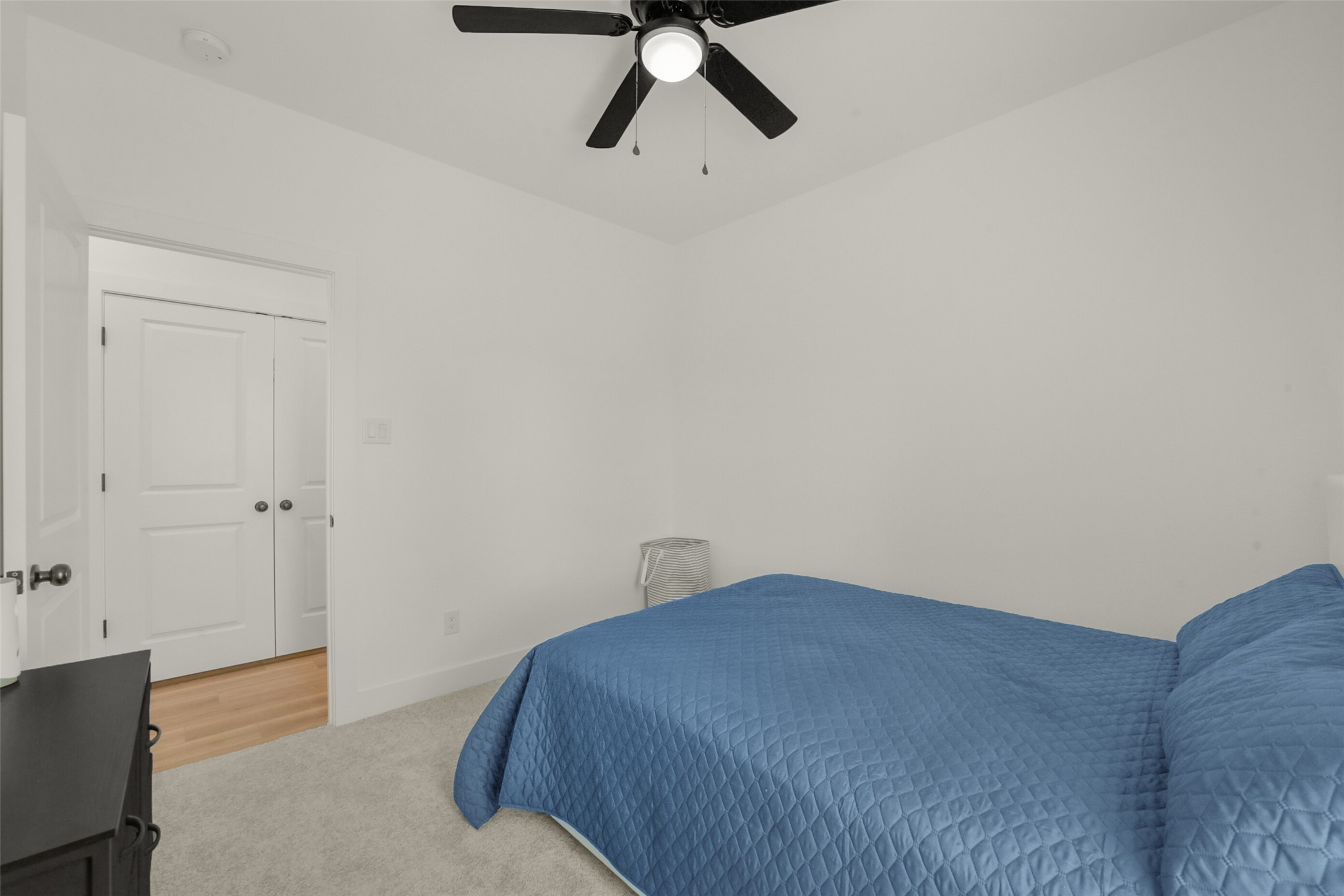 9525 Beckley Street Property Photo 20
