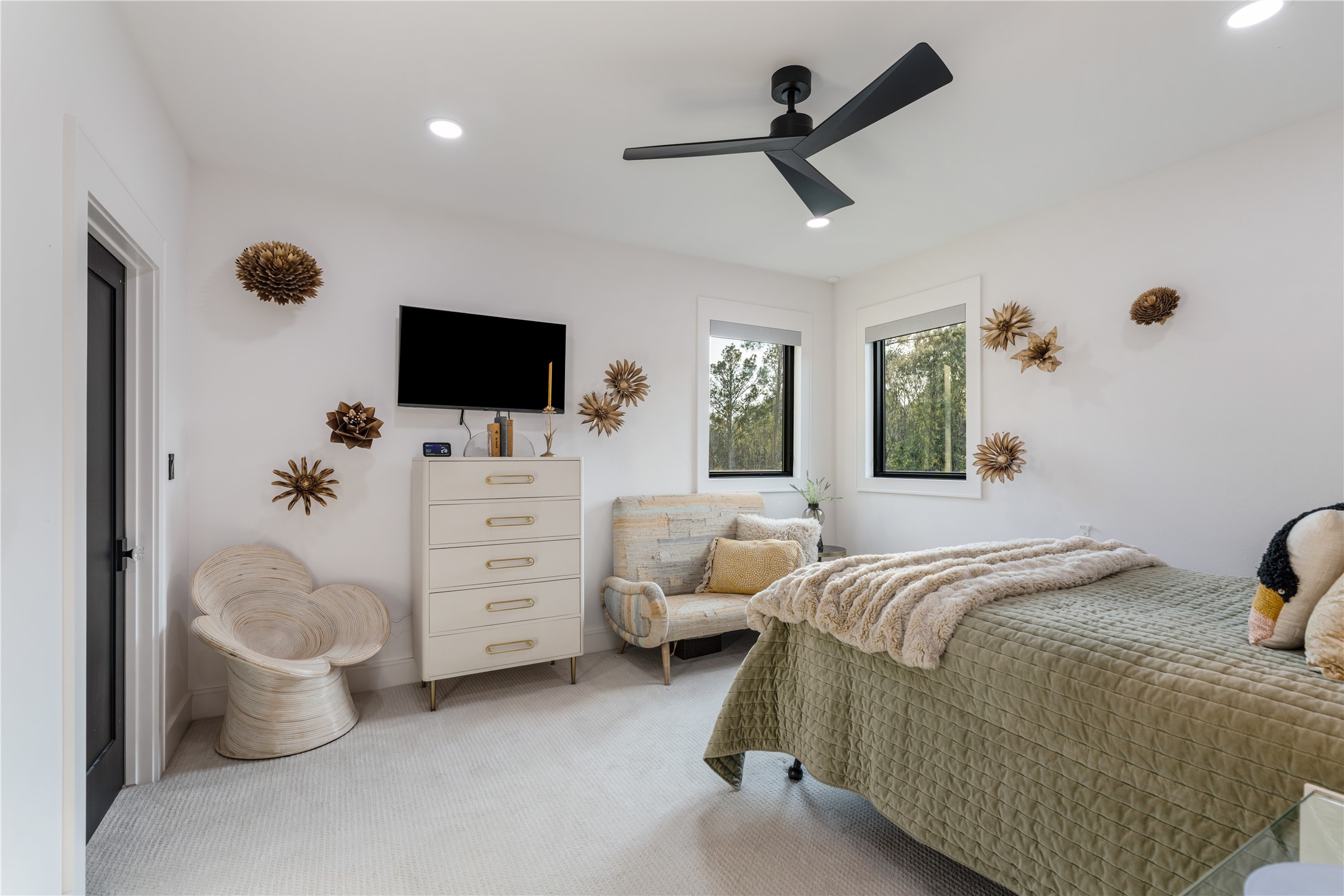 488 Eastgate Park Property Photo 44