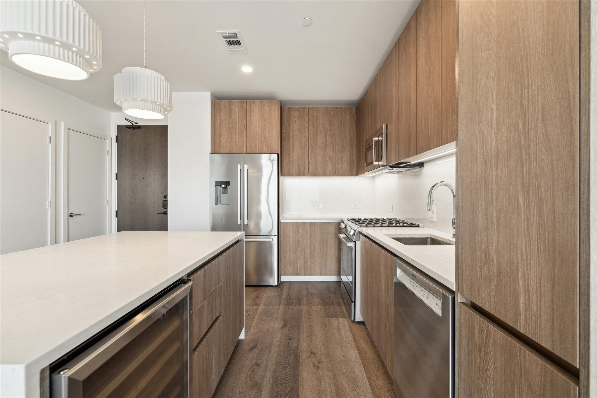 1 Riva Row 1308 Property Photo 4