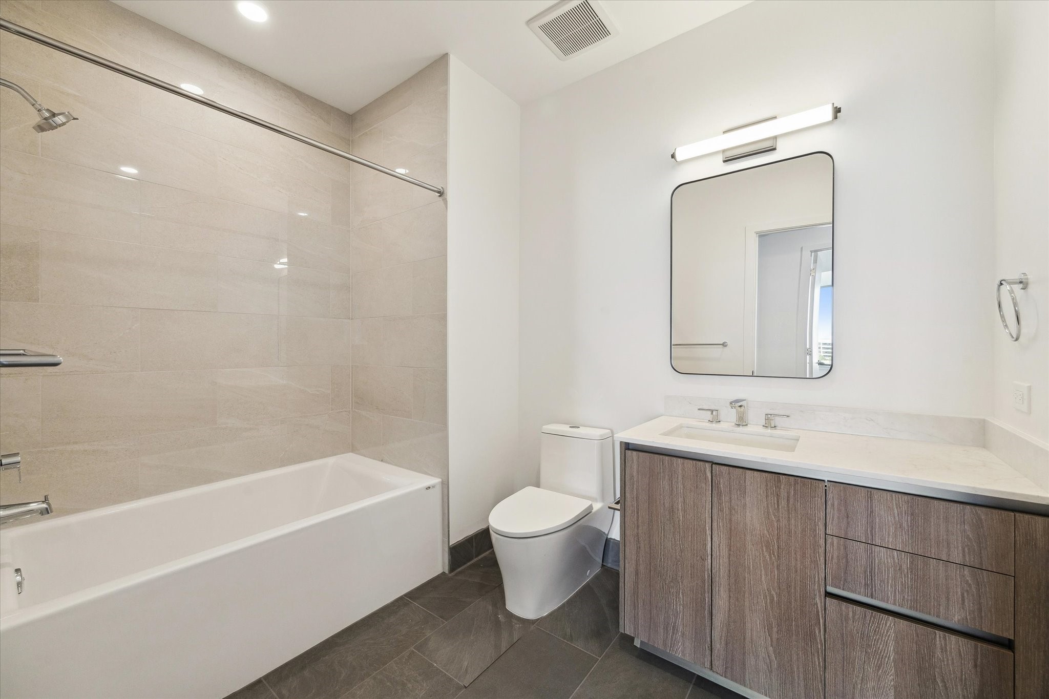 1 Riva Row 1308 Property Photo 13