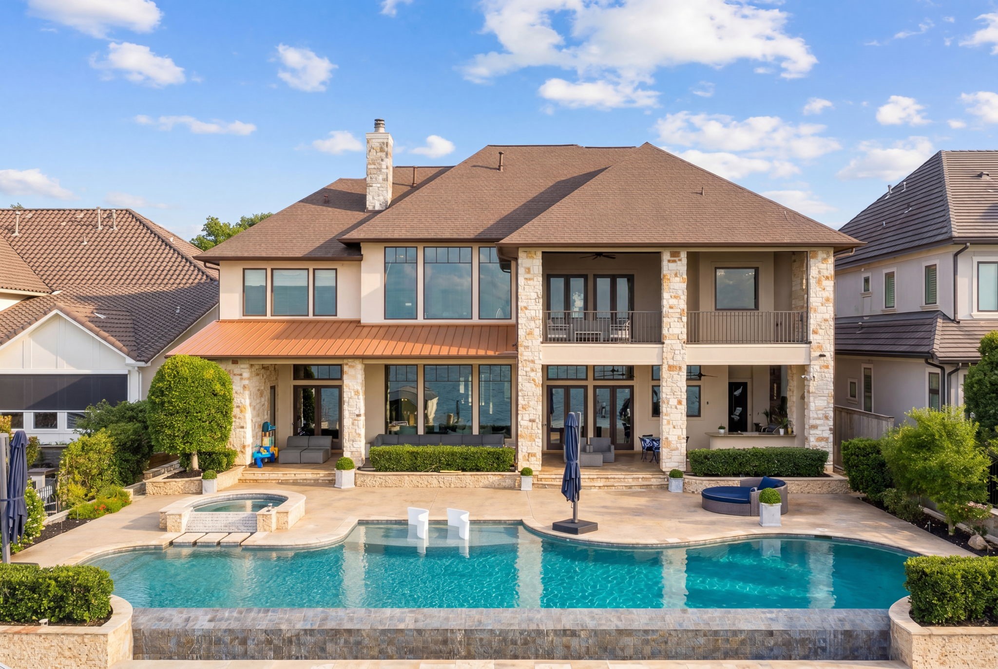 64 Benthaven W Property Photo 36