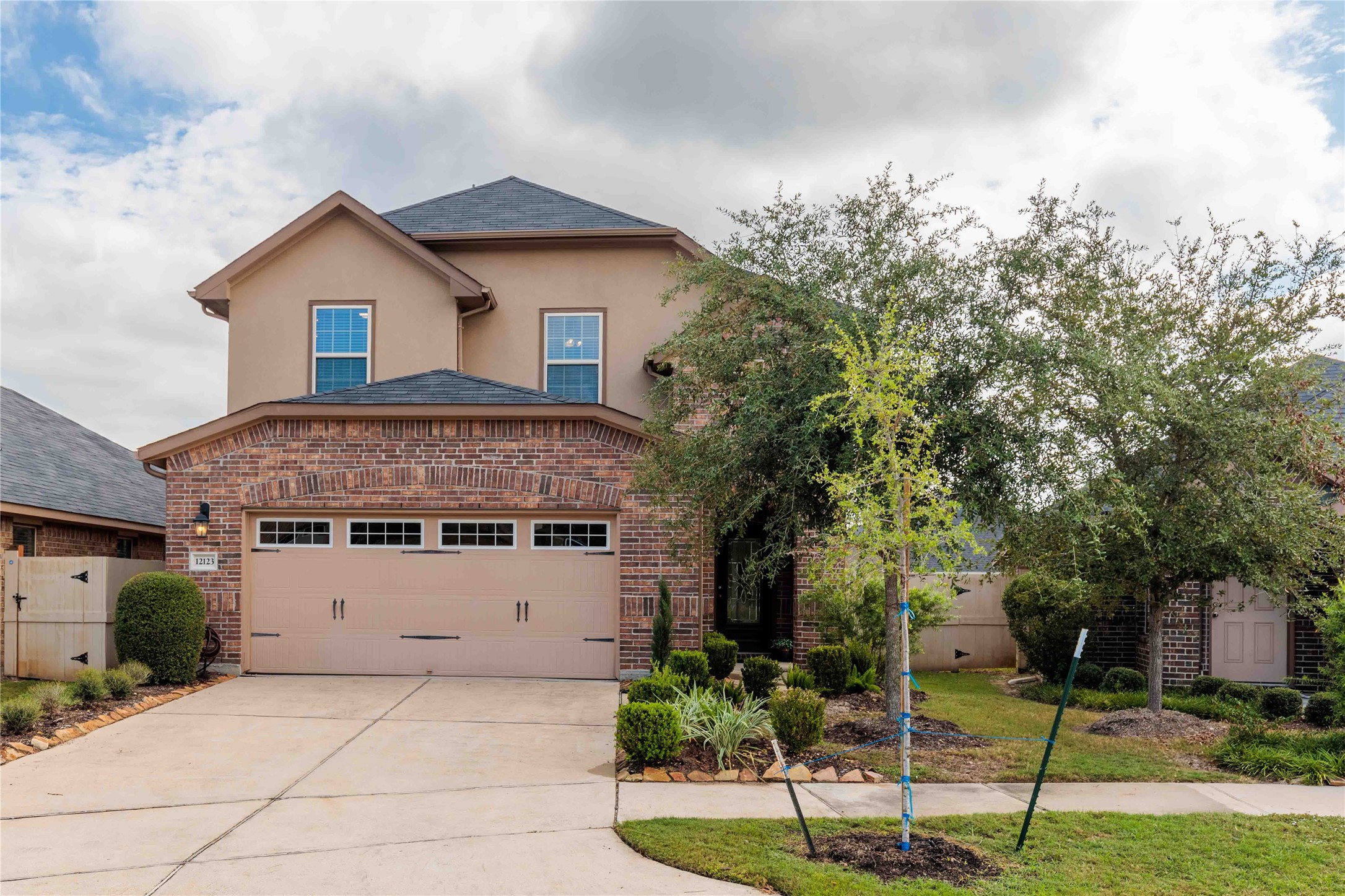 12123 Parade Park Place