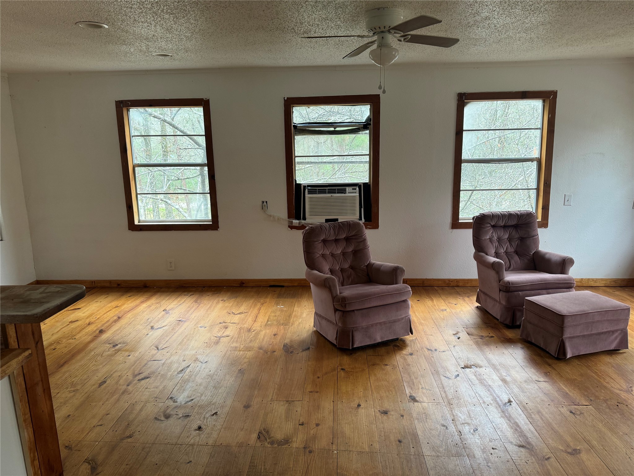 467 Indian Oaks Property Photo 12
