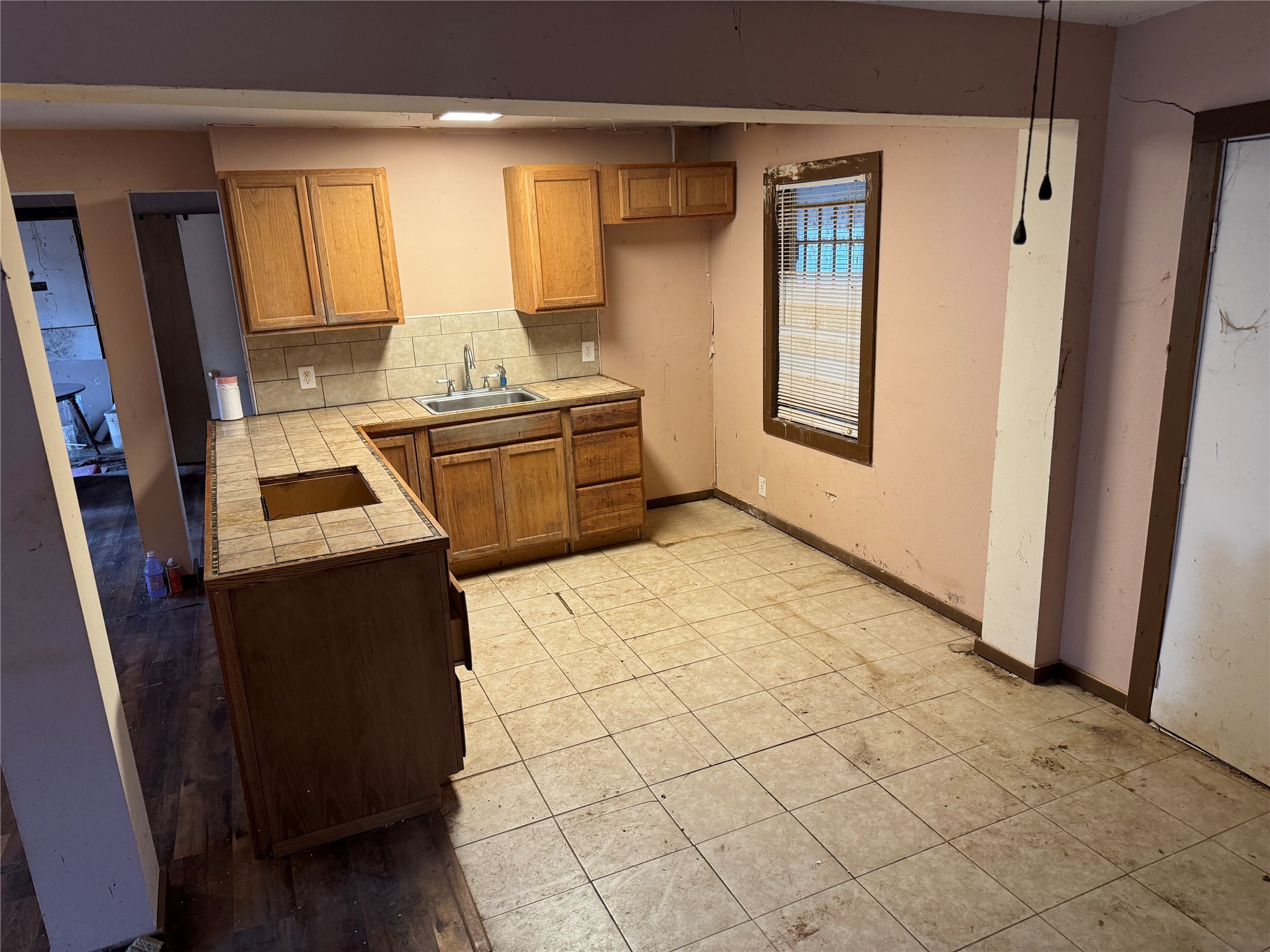 467 Indian Oaks Property Photo 13