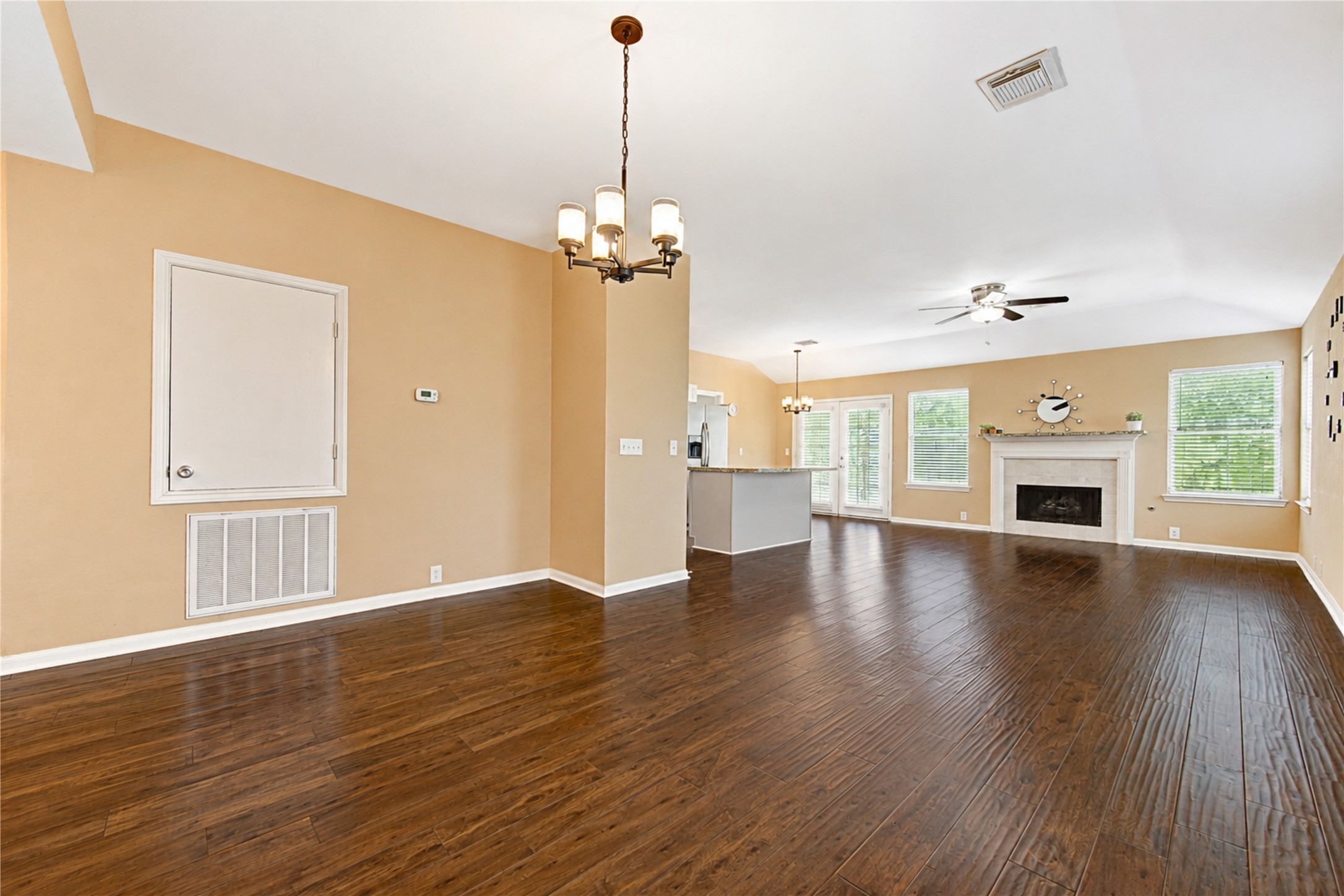 6323 Canyon Rock Way Property Photo 6