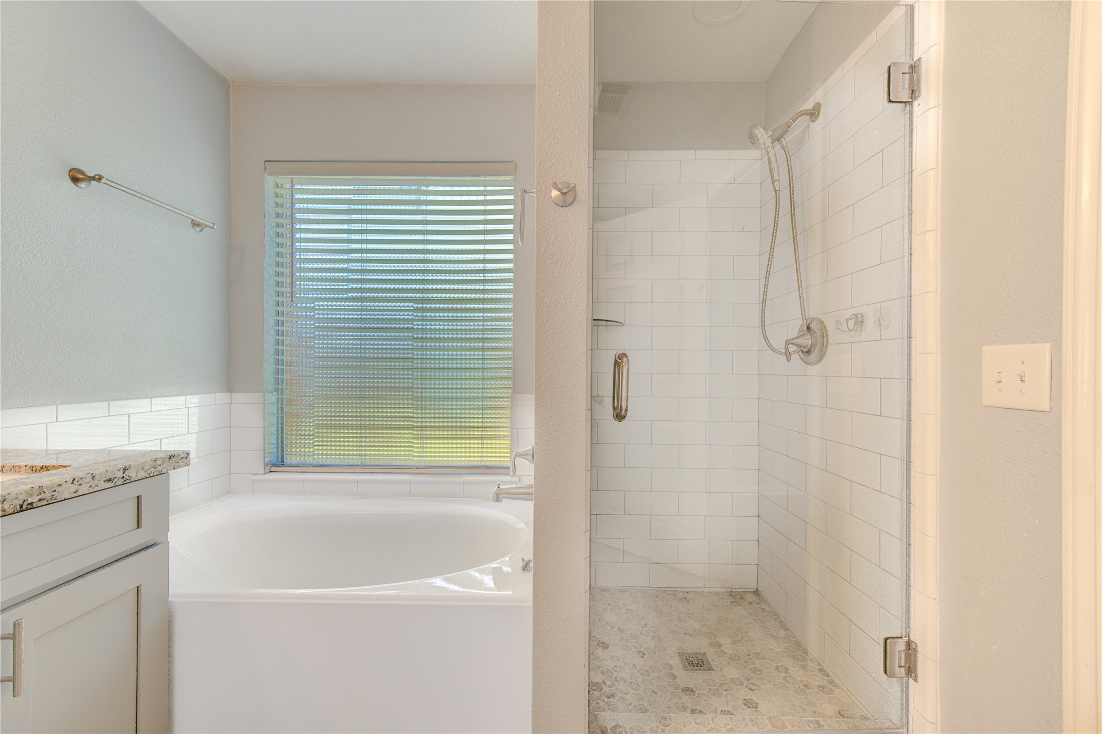 6323 Canyon Rock Way Property Photo 17