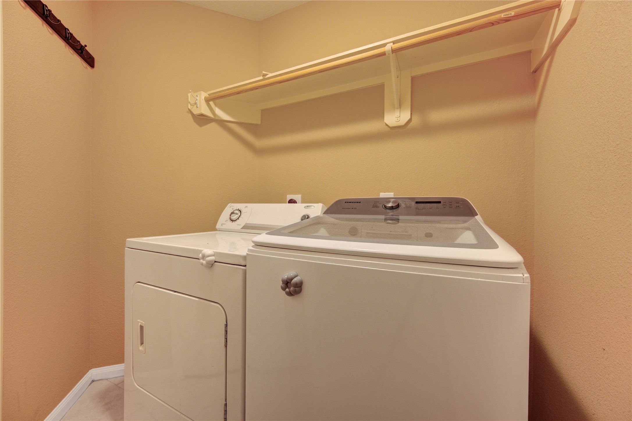 6323 Canyon Rock Way Property Photo 26