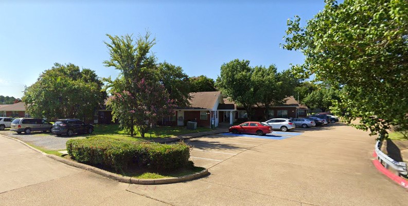 2701 Stanberry Drive Property Photo 3