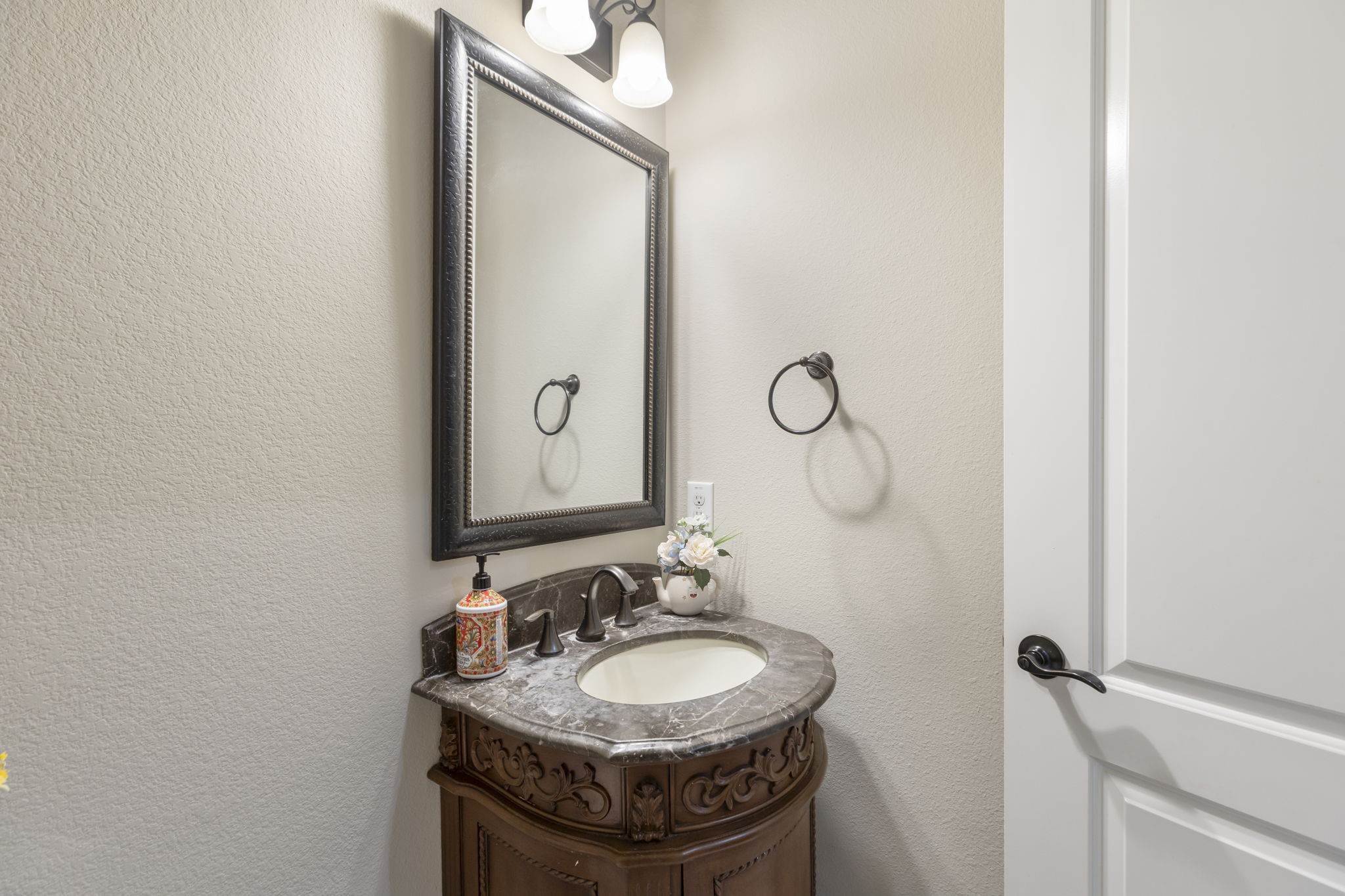 9739 Reston River Lane Property Photo 15