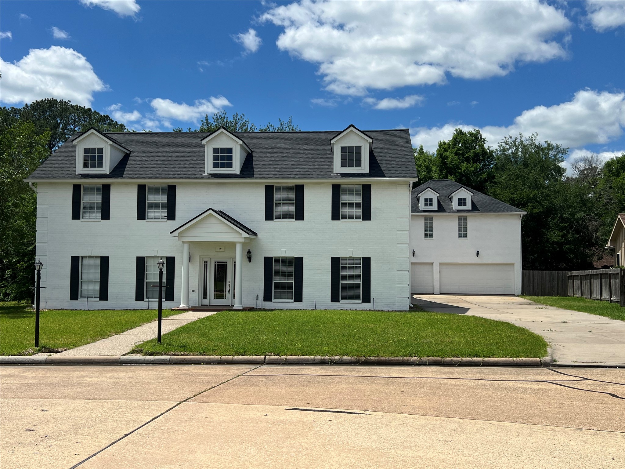 16 Marietta Court Property Photo 2