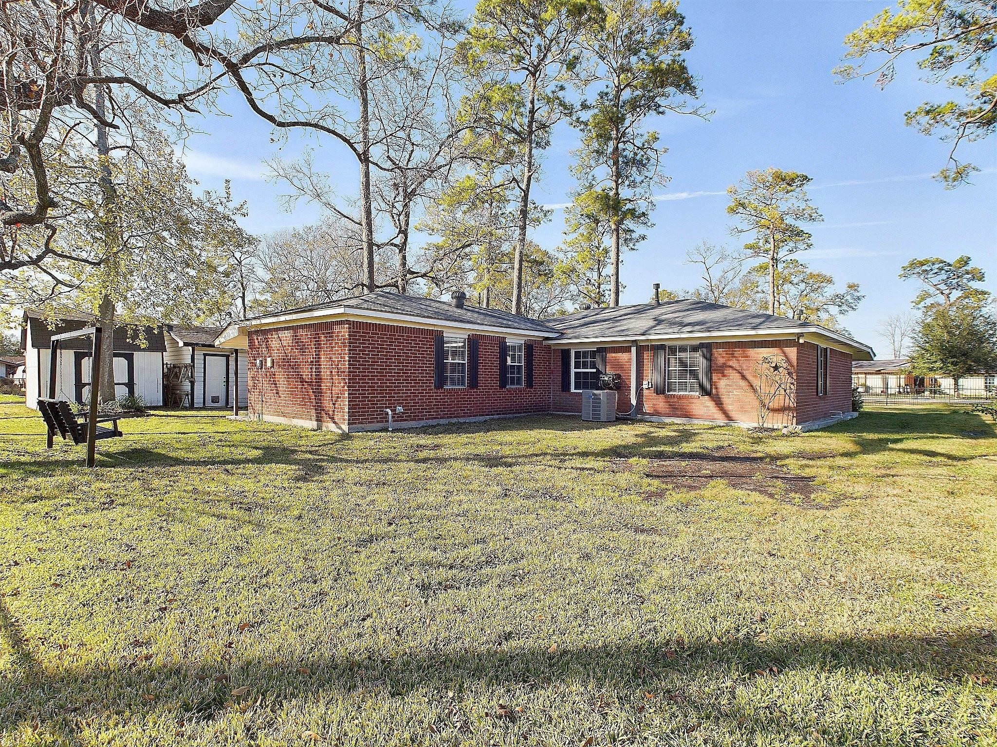 2814 Balmorhea Avenue Property Photo 13